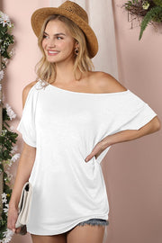 One Side Cold Shoulder Detailed Drapery Top