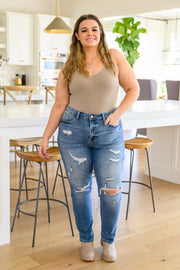 Ashley Hi-Waist Destroyed Boyfriend Jeans