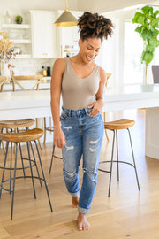 Ashley Hi-Waist Destroyed Boyfriend Jeans